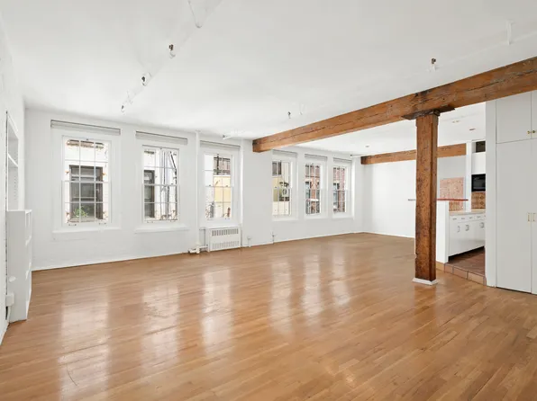 468 West Broadway 4A image 2 of 12