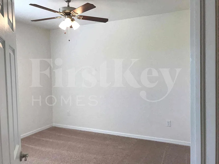 625 SW 25th Ter — Photo 14