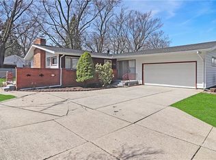 176 Caladonia Ave, Akron, OH 44333