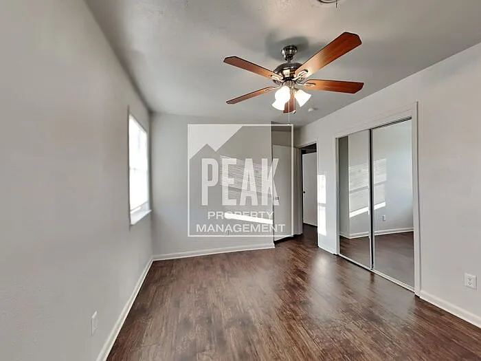 5508 Winifred Dr — Photo 12