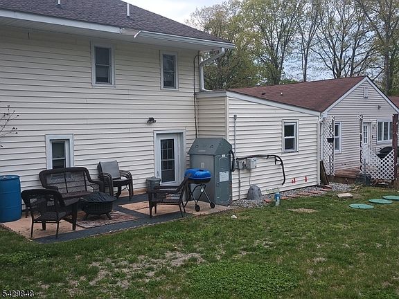 4th image of 13 Ardena Rd