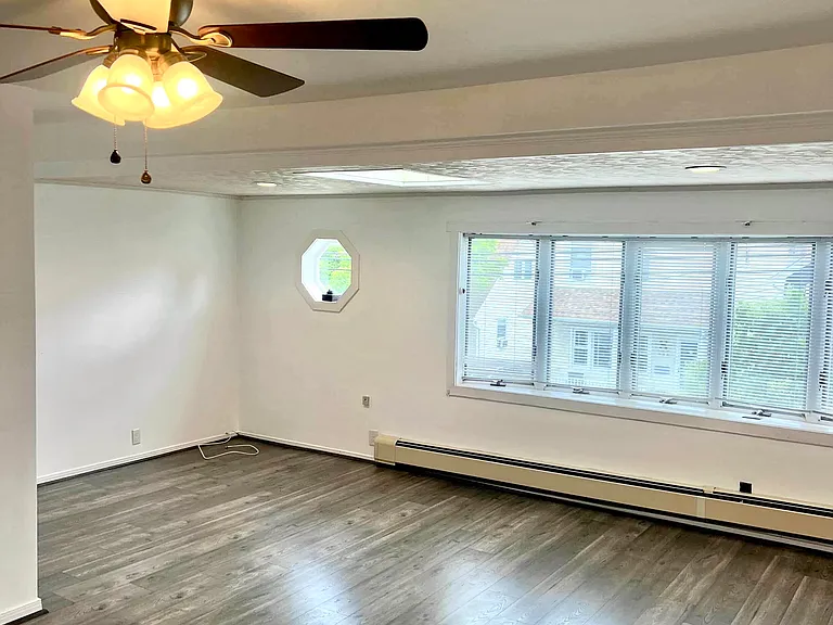 592 Central Ave #2 — Photo 7
