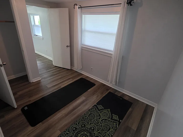 70 Robert St — Photo 12
