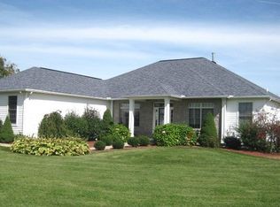 628 Crow Hill Rd, Skaneateles, NY 13152