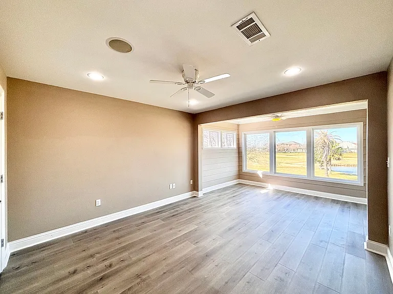 6181 Royal Palms Dr — Photo 14