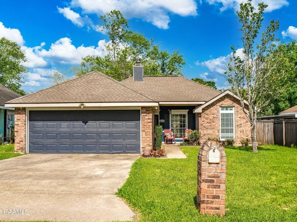 112 Bismark Dr, Broussard, LA 70518
