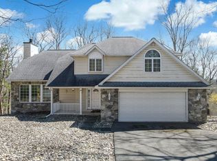 119 Wedge Ct, East Stroudsburg, PA 18302