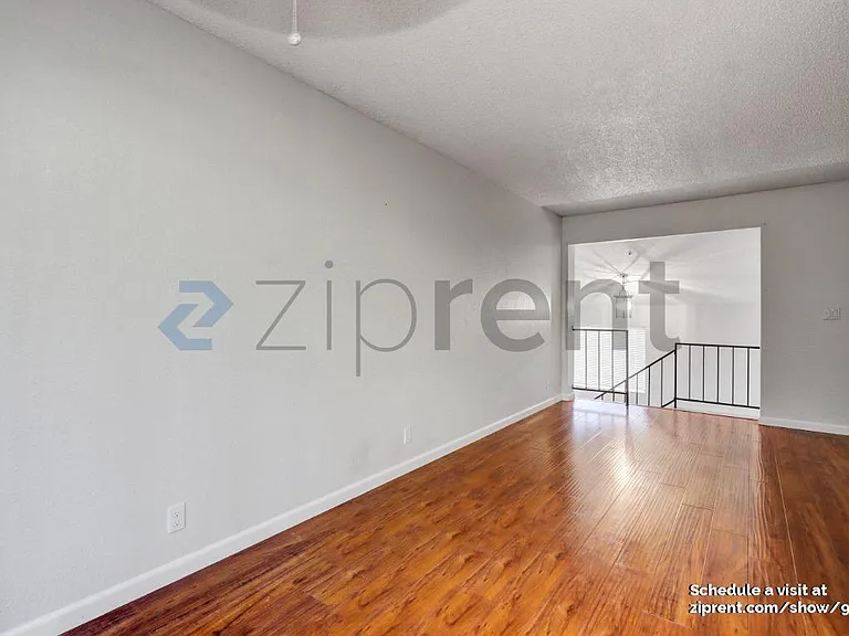 3626 Hallelujah Ct #3 — Photo 6