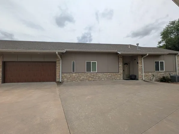 1307 N Hamilton Dr Unit F, Derby, KS 67037