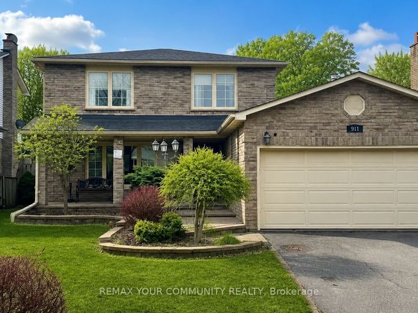 911 Ferndale Cres, Newmarket, ON L3Y 6B6