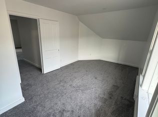 522 W 4th St #2, Lewistown, PA 17044