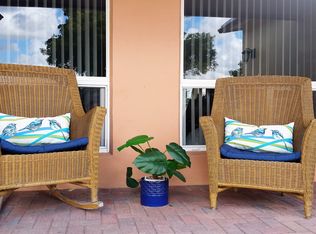 7724 Embassy Blvd, Hollywood, FL 33023