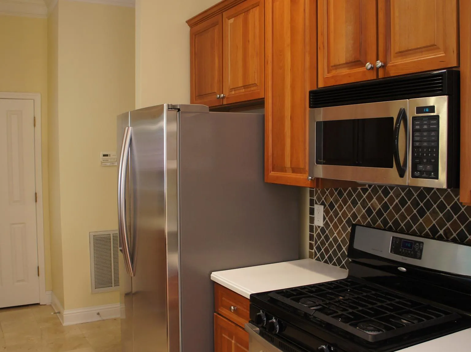 3495 Henderson Reserve — Photo 2