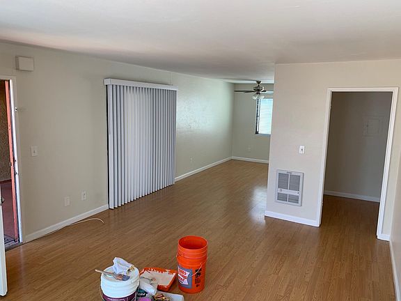 3rd image of 313 18th St APT C