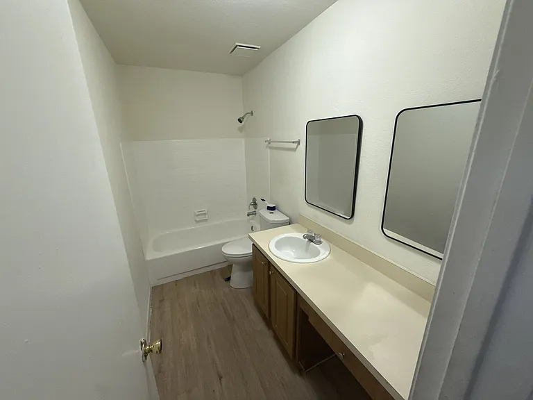 4401 S Semoran Blvd #1 — Photo 20
