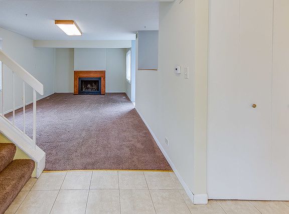4th image of 704 Weymouth Cir