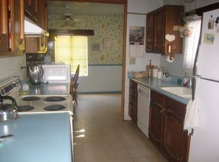 1517 10th St., Parker, AZ 85344