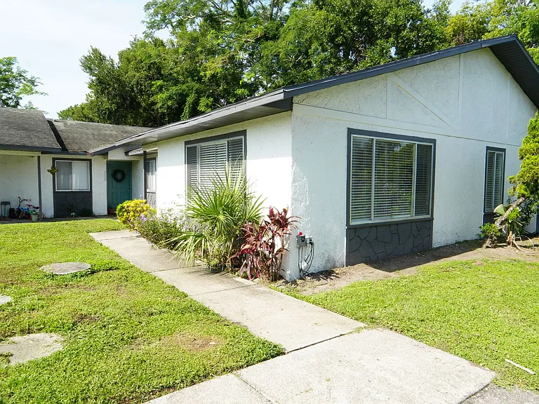 3210 S Bumby Ave — Photo 5