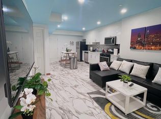 732 Sansom St #304, Philadelphia, PA 19106