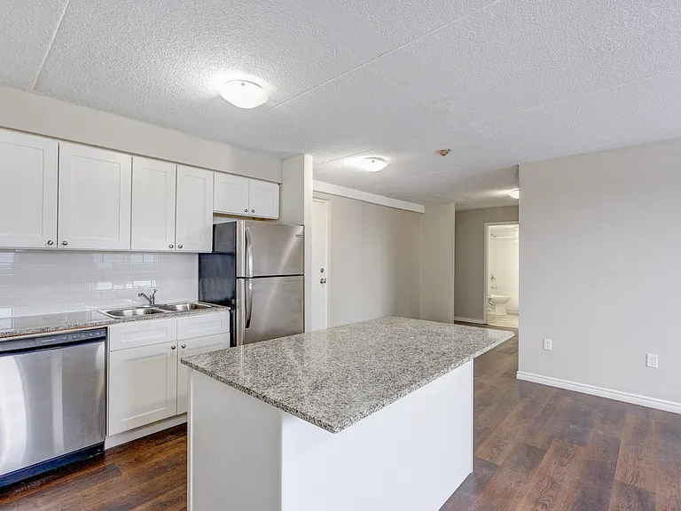 46 Gale Cres — Photo 20