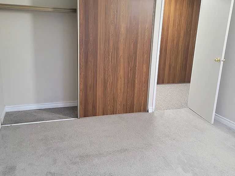 350 Regina St N #209 — Photo 10