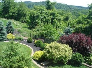 338 Woodside Dr, Washington, PA