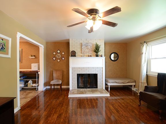 Great Room w/Beautiful FP!