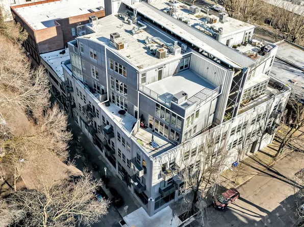 725 NW Flanders St Suite 402, Portland, OR 97209