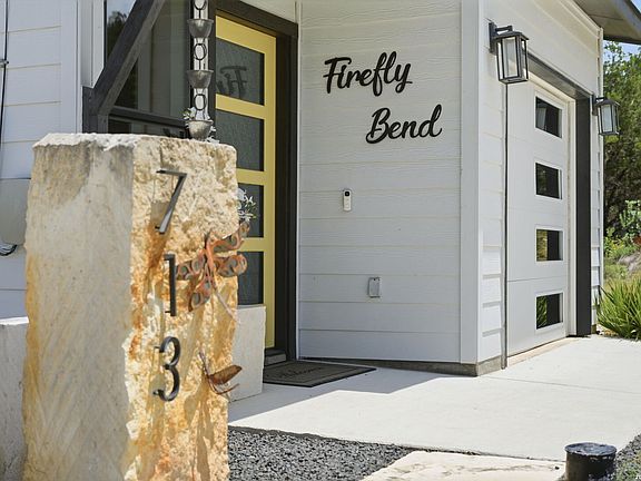 4th image of 713 Firefly Dr