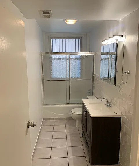 1027 E Hyde Park Blvd #G — Photo 6