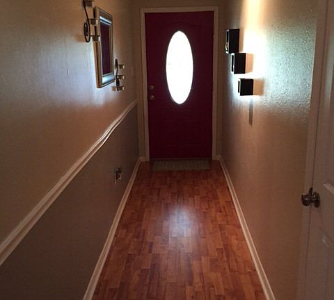 3rd image of 410 N Yaupon St