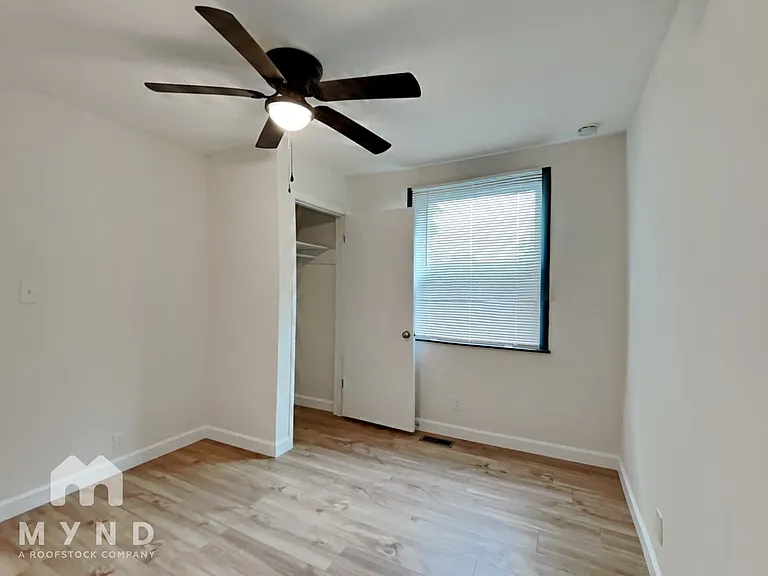 352 Melpar Dr — Photo 14