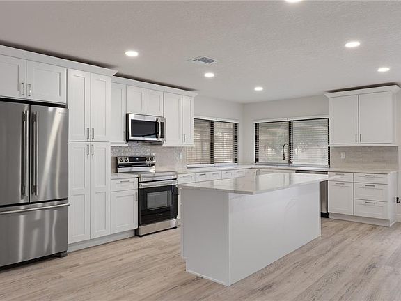 2nd image of 10380 LAFOY ROAD