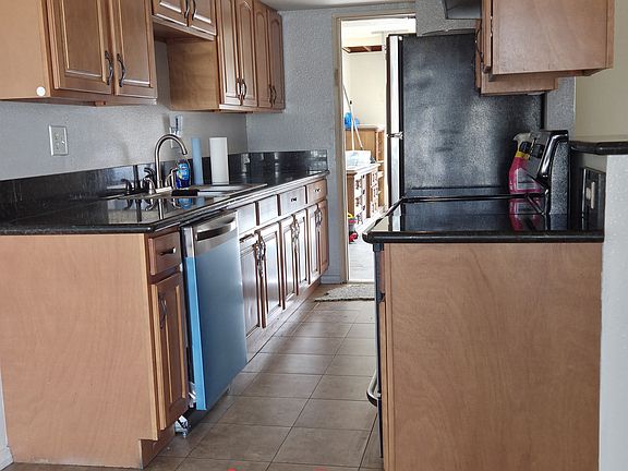4th image of 33555 Date Palm Dr