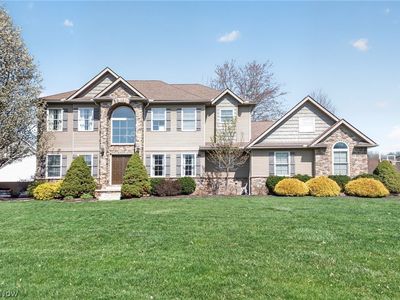 1215 Springbury Dr, Uniontown, OH, 44685