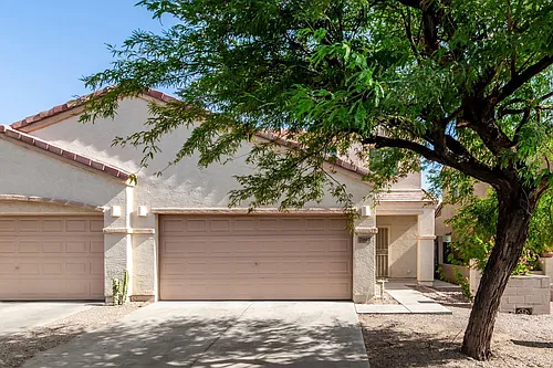 7007 W Mercer Ln Photo 1