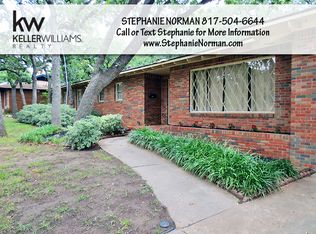 5758 Blueridge Dr, Fort Worth, TX 76112