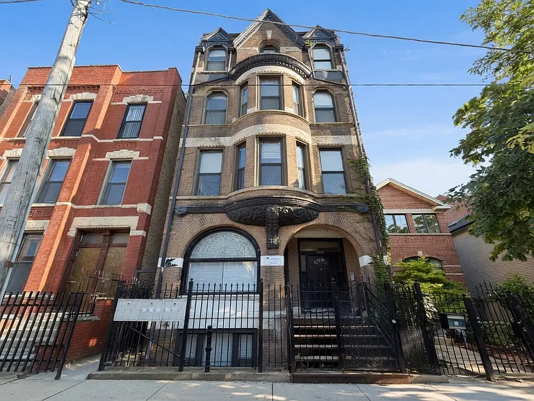 1337 W Huron St #1R — Photo 1