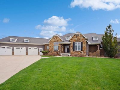 2492 55th St, Vinton, IA, 52349