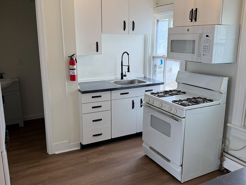 1st image of 166 Center St #2A