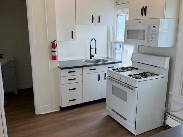 166 Center St #2A, Danville, PA 17821