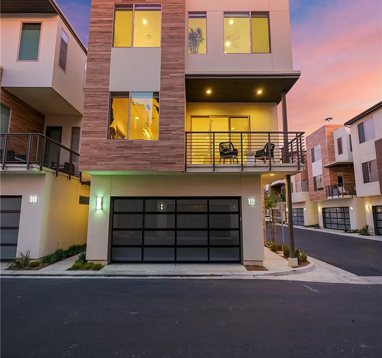 12 Ebb Tide Cir