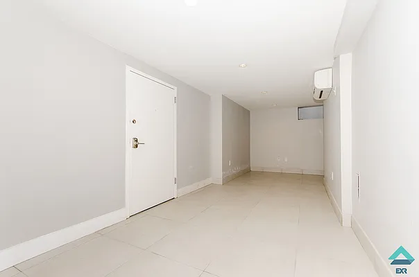 Rented by EXR | media 7