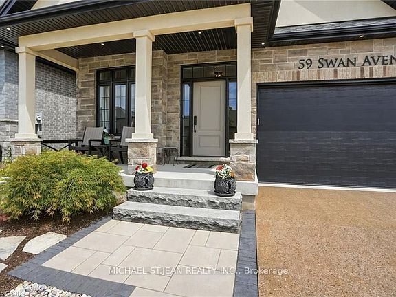 4th image of 59 Swan Ave