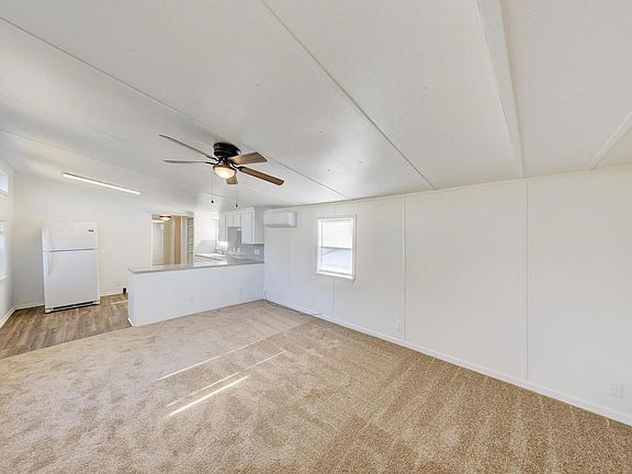3rd image of 10026 Wilma Ln