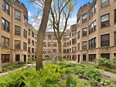 1223 W Lunt Ave APT 1A, Chicago, IL, 60626