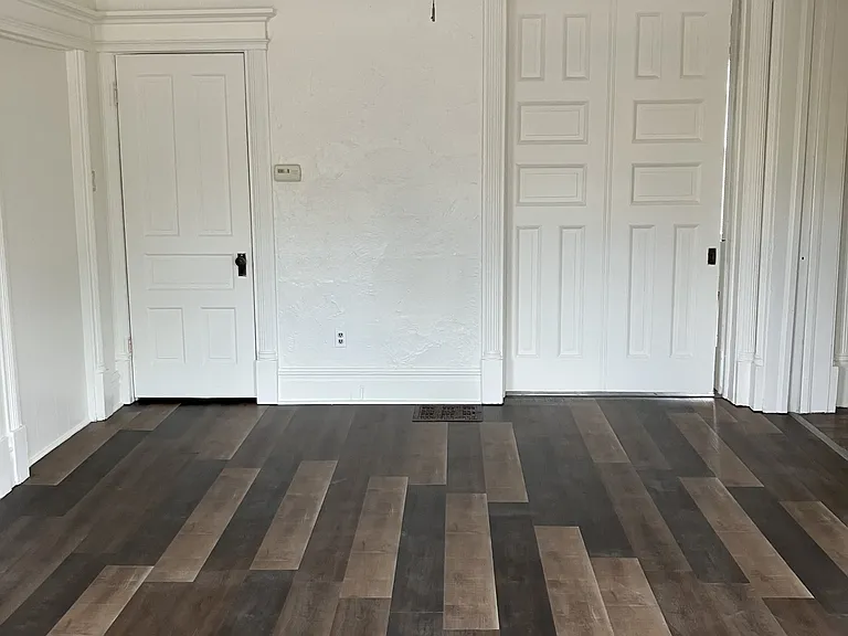 214 S Church St #1 — Photo 5
