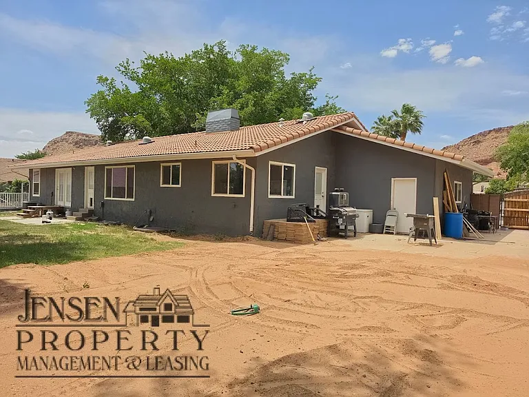 1151 W Wesley Powell Dr — Photo 38