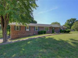 1290 Morgan Rd, Clarksville, TN 37040