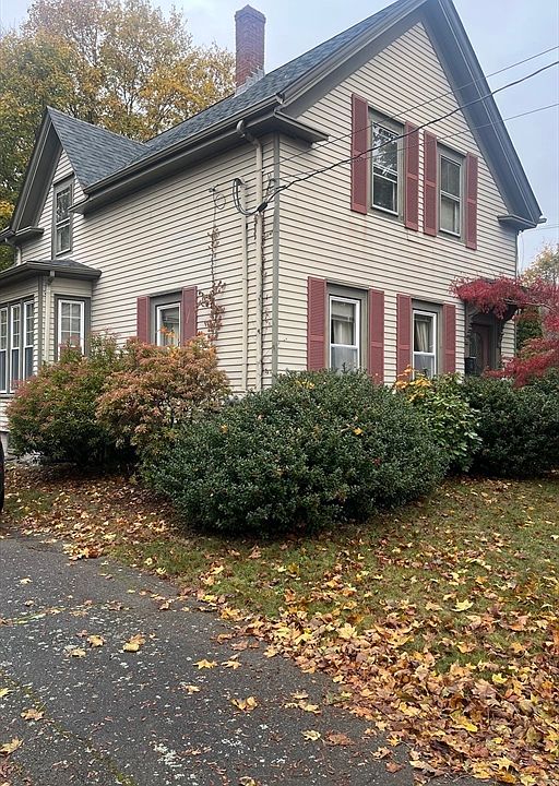 2nd image of 240 N Main St